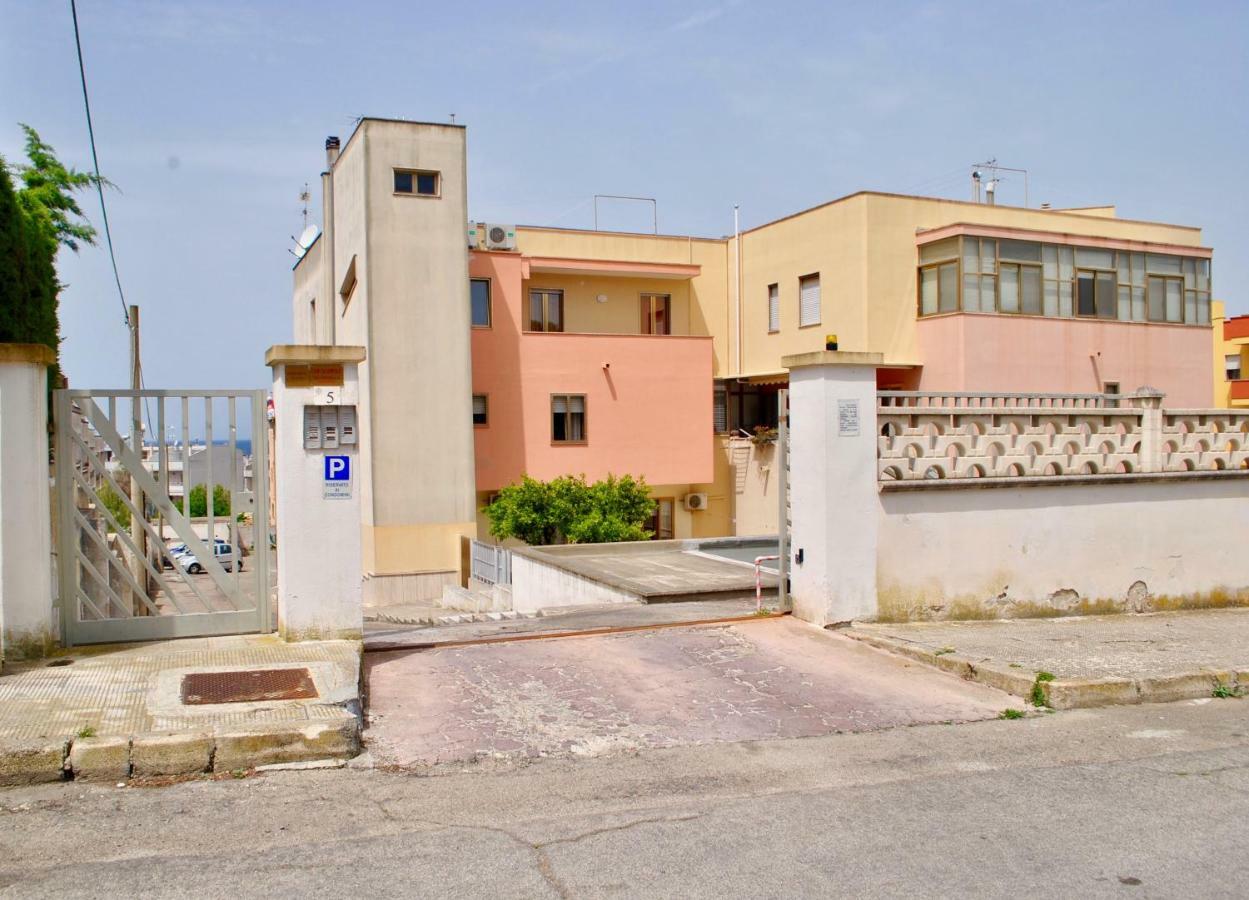 Appartamento Scirocco Tramontana Gallipolli Exteriör bild
